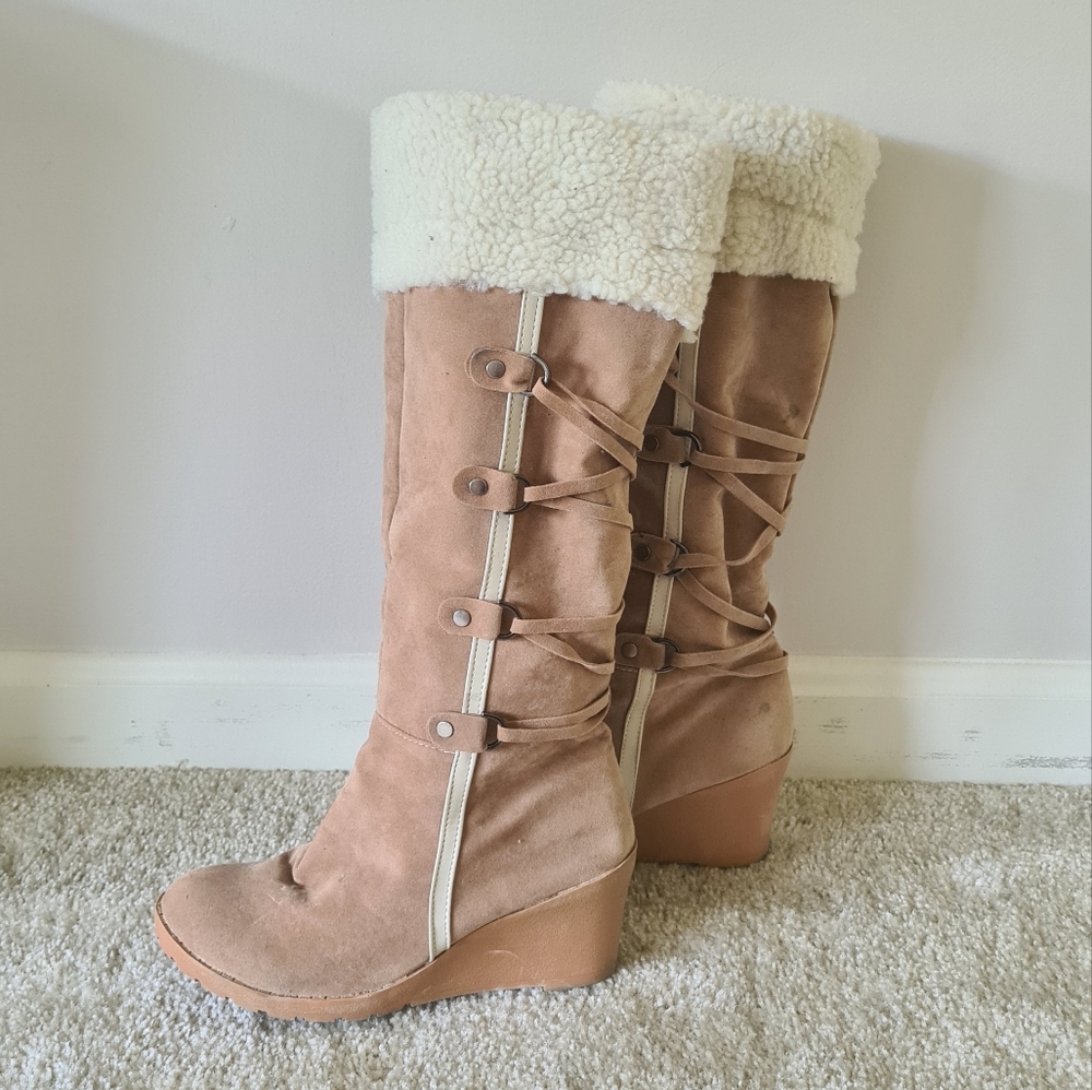 YYY Boots - Picture 2 of 7